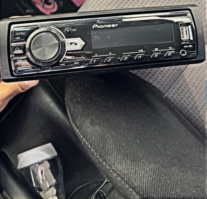 Pioneer CAR AUDIO чисто нов