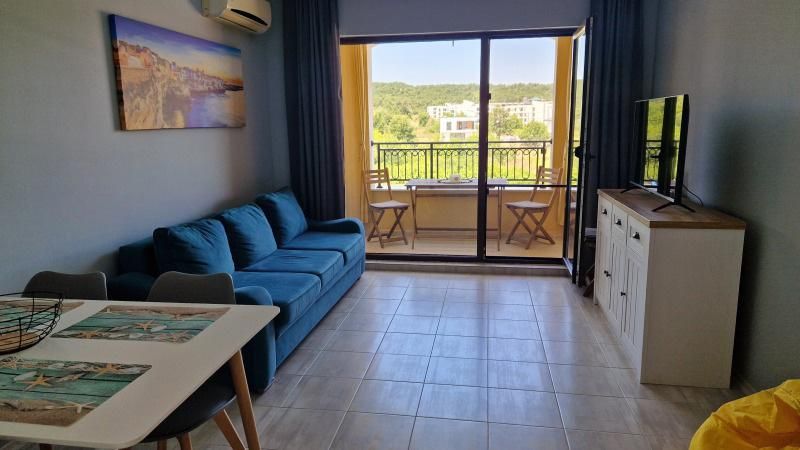 Продава се Двустаен апартамент в Созопол - 57 кв.м за 1816 €/кв.м - Снимка #2