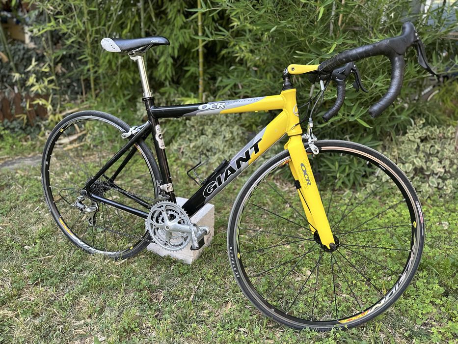 Шосеен Велосипед GIANT OCR