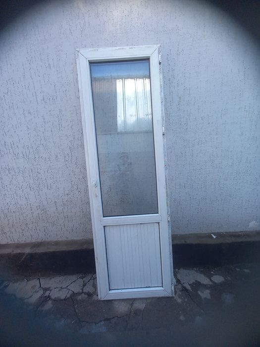 Двери. Окна хорошим состаяние