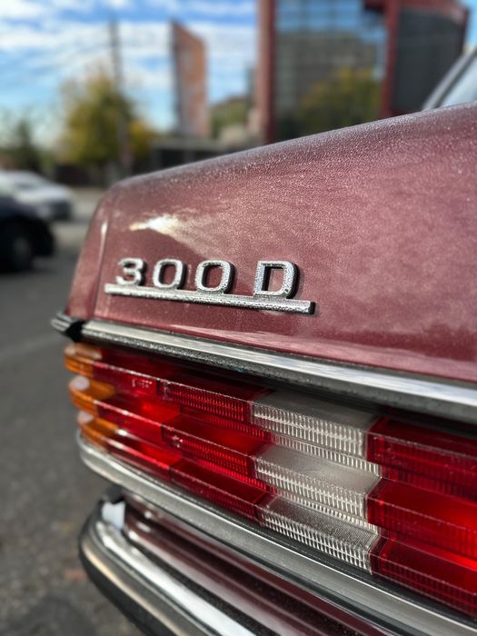 Mercedes w123  | Inmatriculat Vehicul Istoric | 300 D