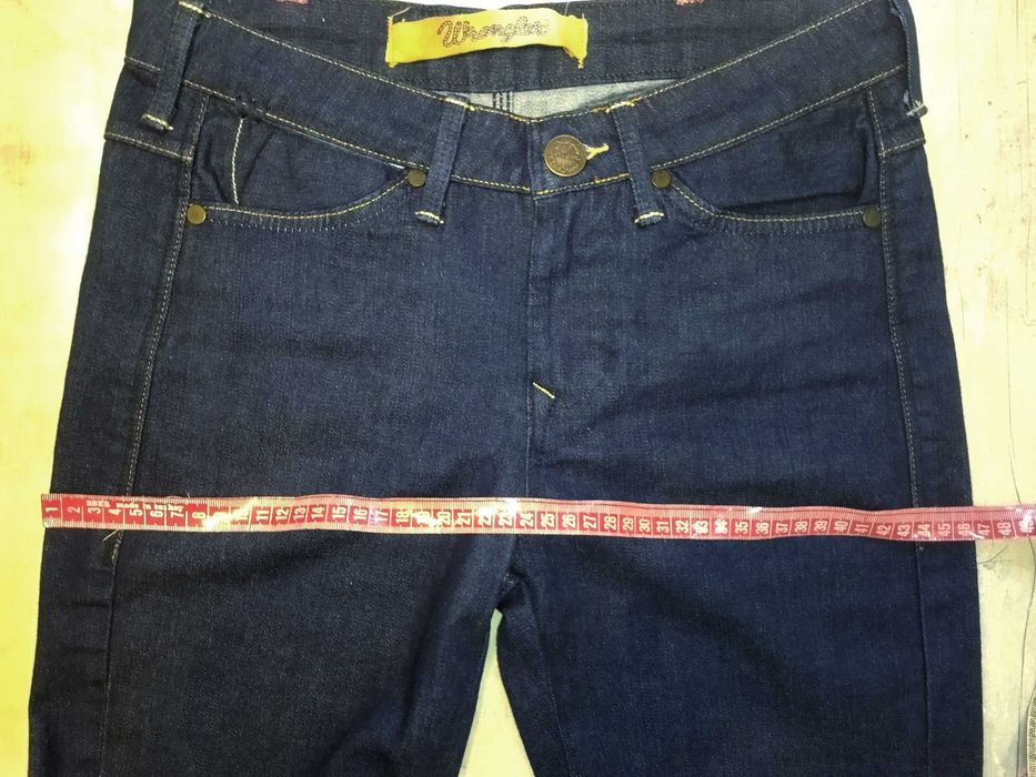 Дамски дънки Wrangler и Esprit - размер S