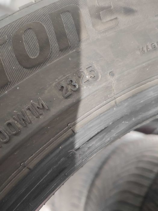 2бр.зимни гуми 255/50/19 Bridgestone