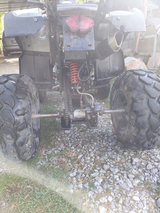 Vând ATV 250ccm manual