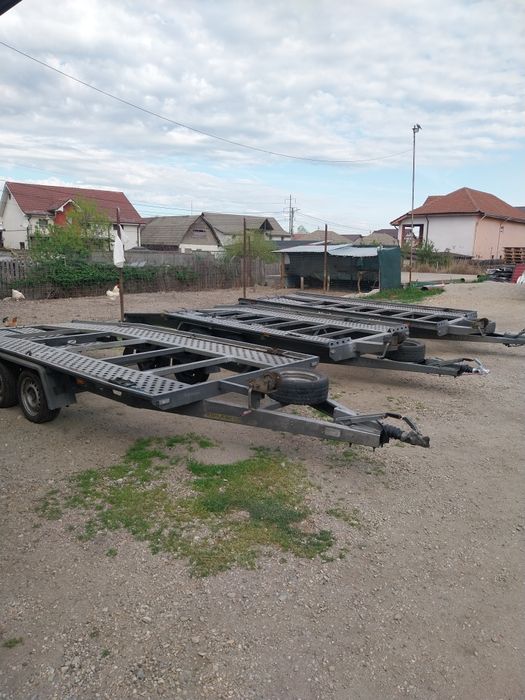 Inchiriez platforme 200