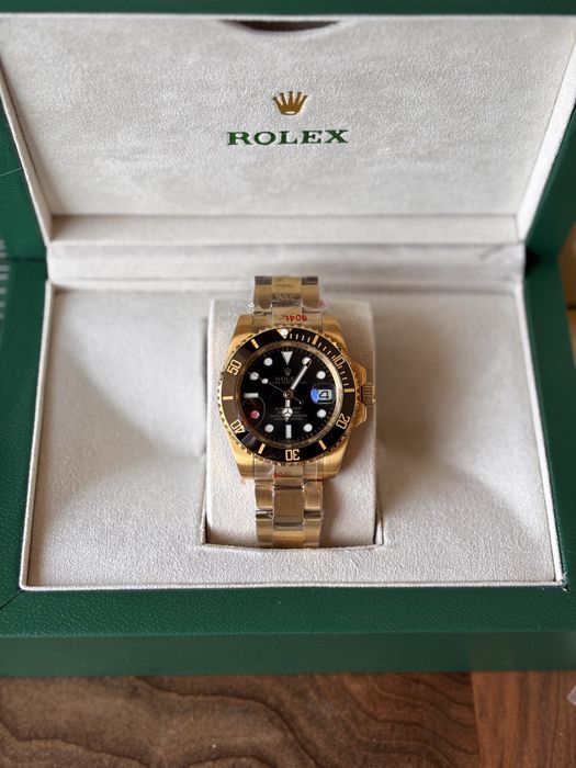 Rolex Submariner Gold And Black 41mm