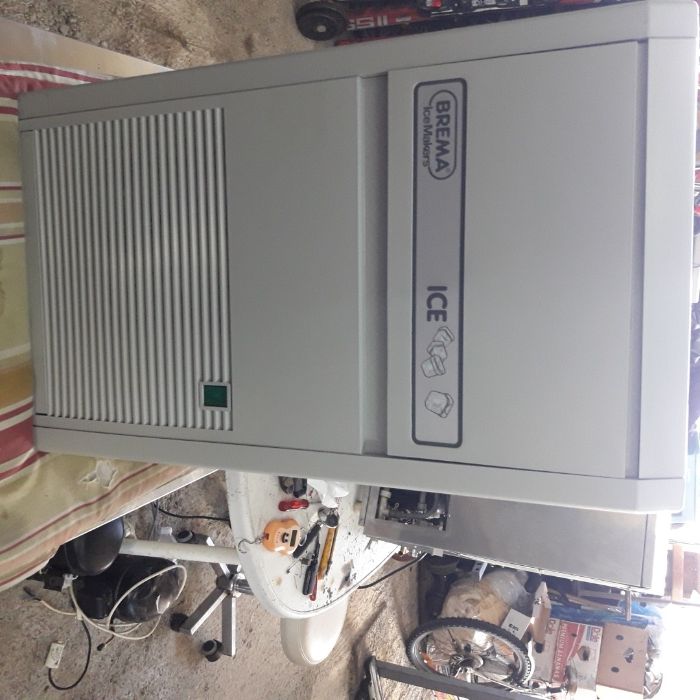 Полупрофесионален ледогенератор