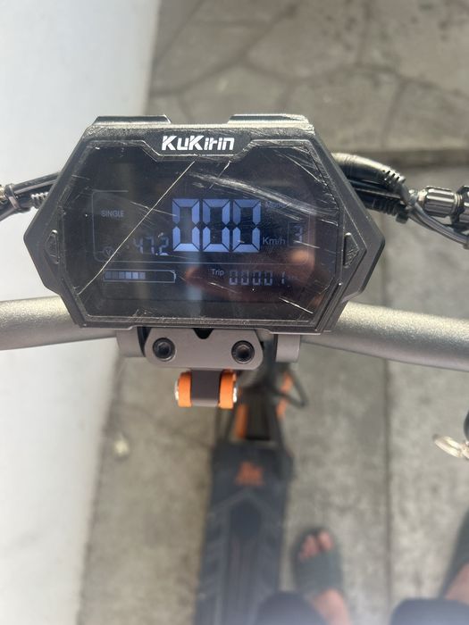 Trotineta Kukirin G2 pro 2026