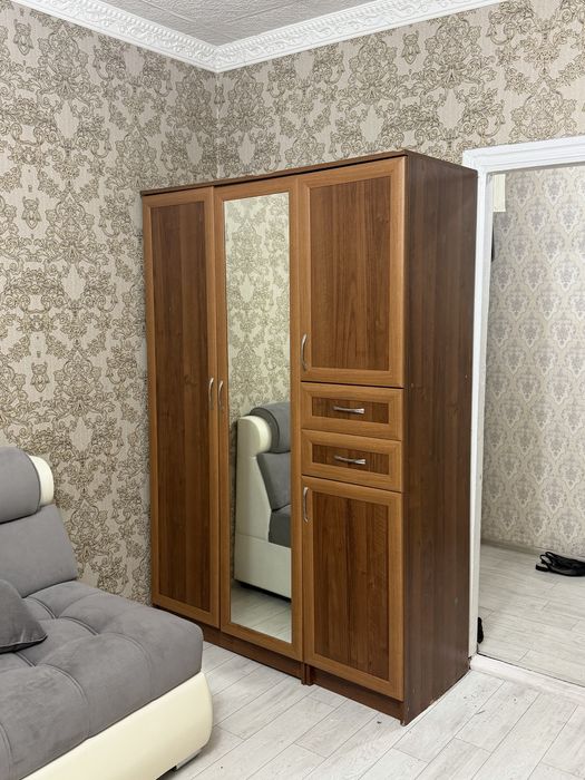 Продам шкаф в спальню