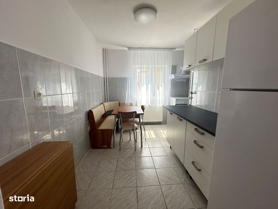 Apartament 2 camere, decomandat, Eroilor (ID:T519)