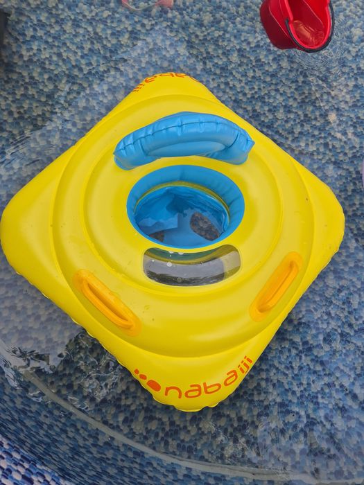 Colac scaun de piscină apa cu mânere Galben Bebe