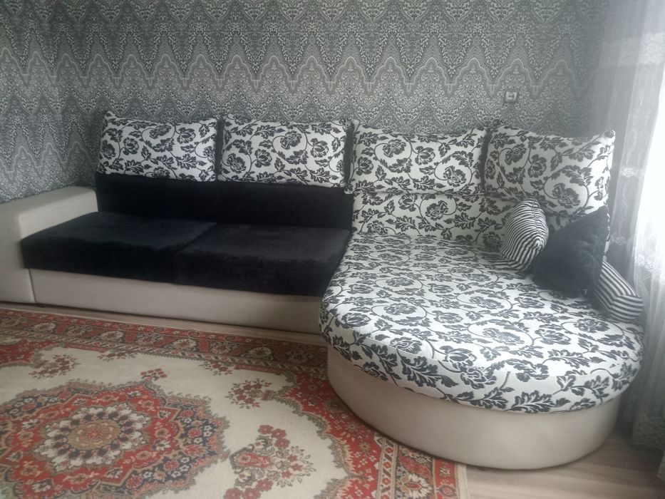 Продам угловой диван