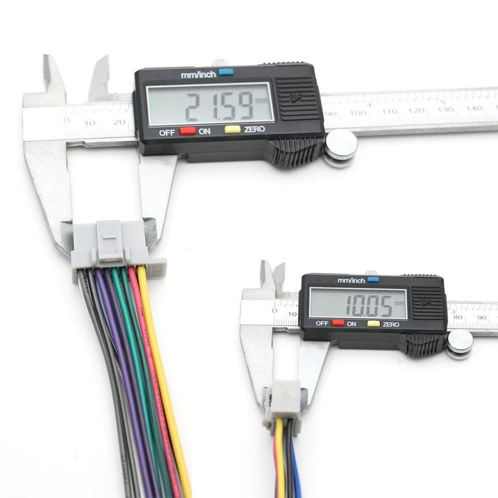 конектор букса за автомобилно радио panasonic cq-c1303u cq-c1304u ...