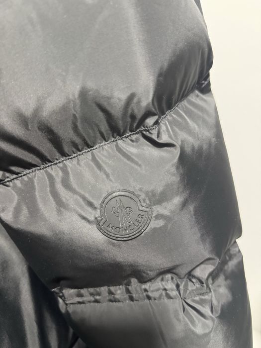 Geacă pufoasă Moncler Jarama