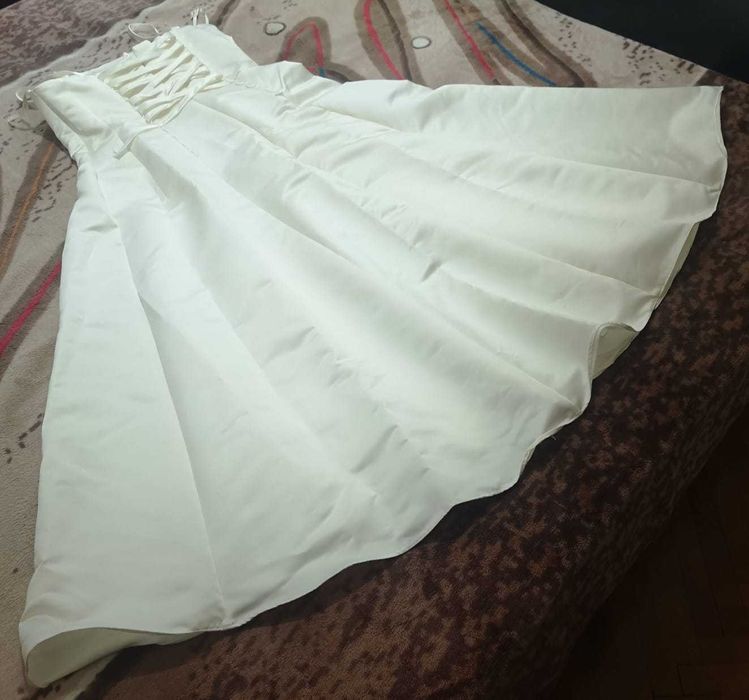 Rochie mireasă Altesse, Mărime 54.