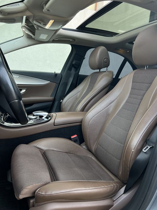 Mercedes E 220 4 Matic AMG