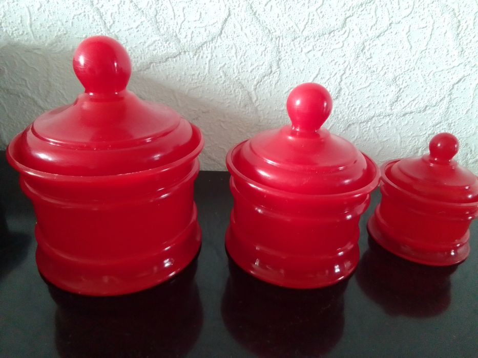 Универсальный набор контейнеров