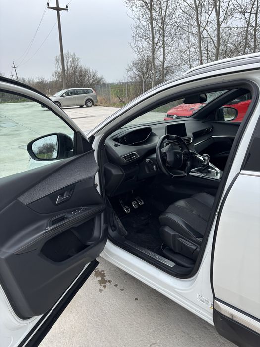 Peugeot 3008 GT Line 1.2 PureTech 130 cp Panoramic, distributie facuta