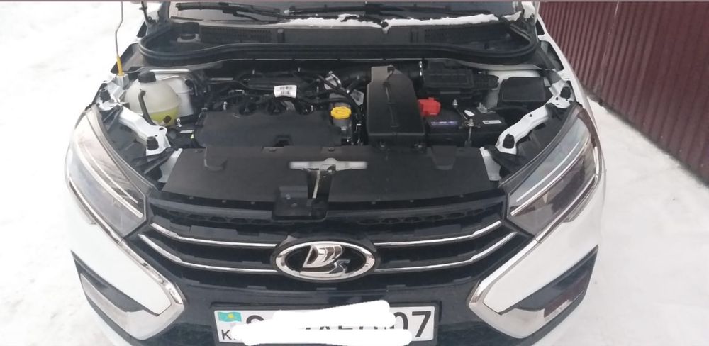Продам машину lada vesta