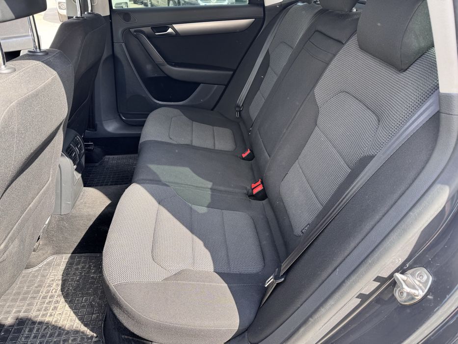 Vand Volkswagen Passat 2.0 TDI  2012 - CFFB