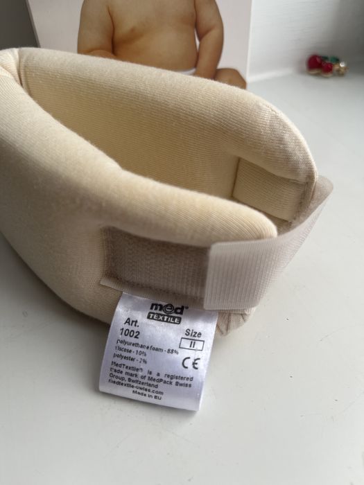 Детский шейный воротник