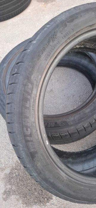 2бр. 225/45/17 Michelin 6mm грайфер, дот 20г. Безплатен монтаж