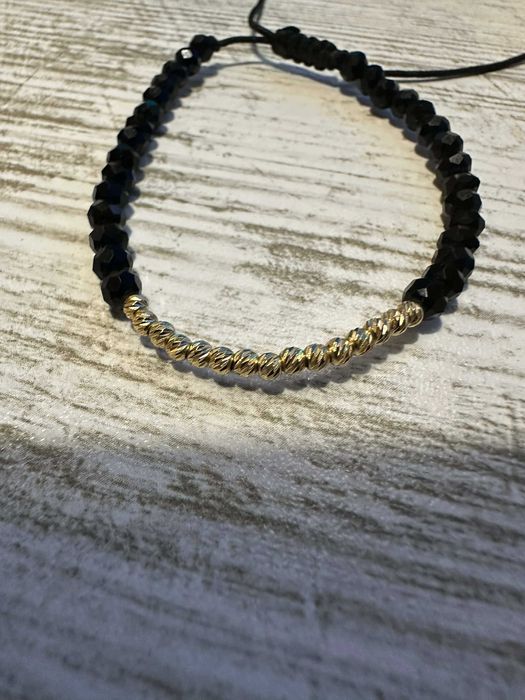 Златна гривна на конец 14к.