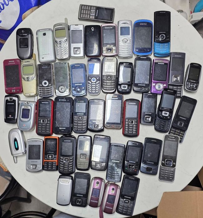 Ретро мобилни телефони