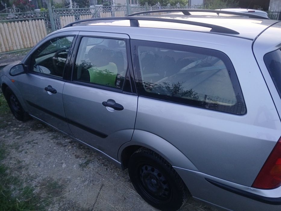 FORD Focus 0 — imagine 4