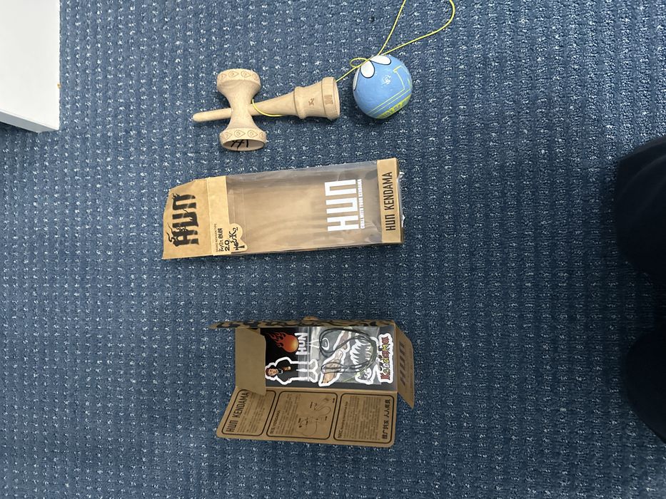 Kendama hun urilizata semnata de Xremus