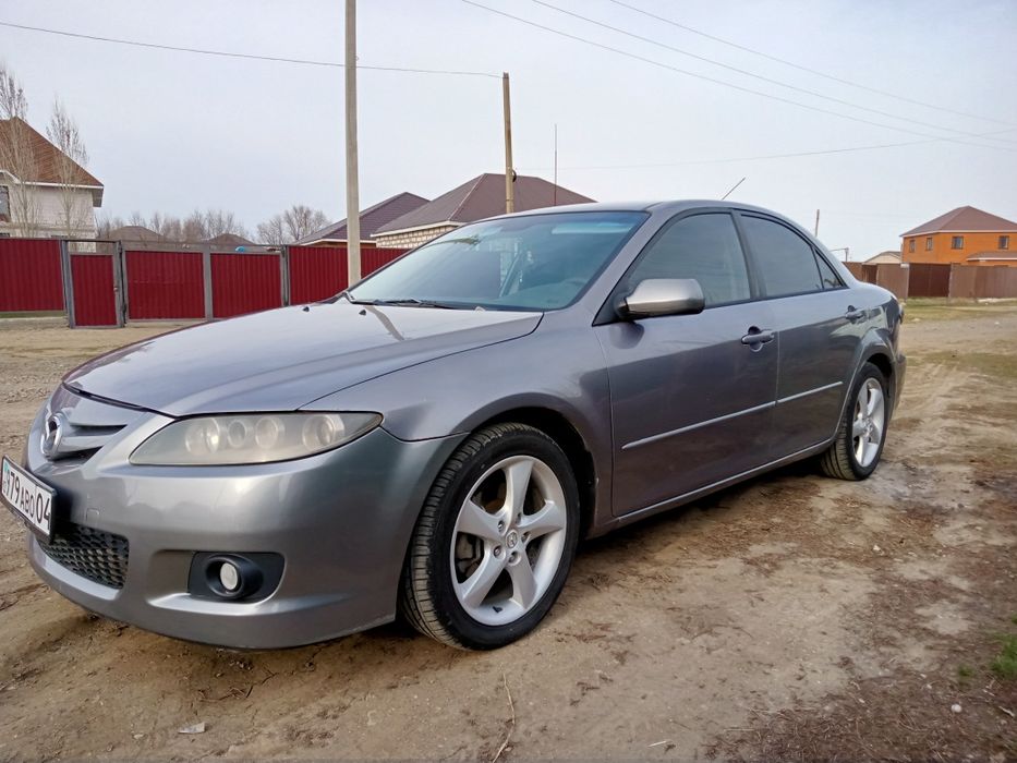 Автомобиль Мазда 6 рестайлинг.