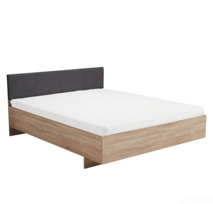 Vând pat nou în cutie