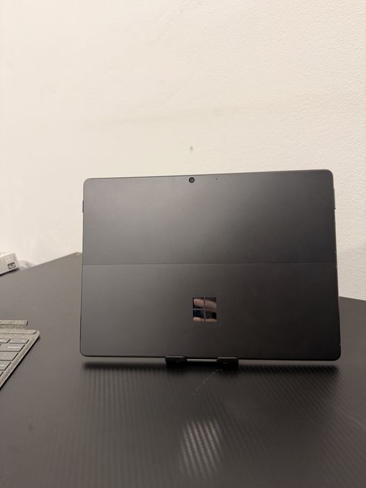 Microsoft SurfacePro 8 Intel I7 Nou/Nefolosit