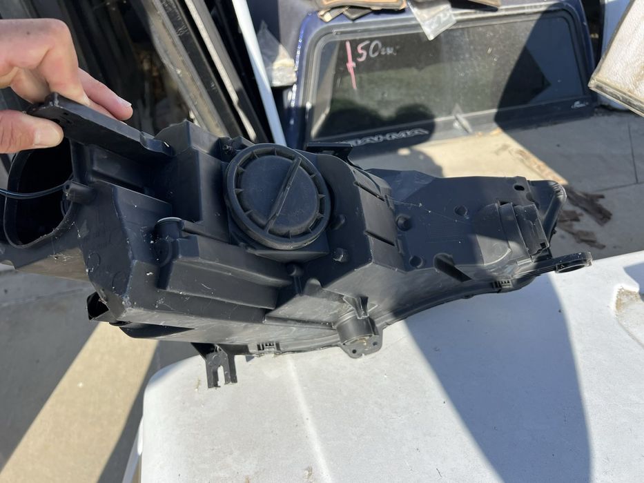 Десен фар за Audi A4-B9