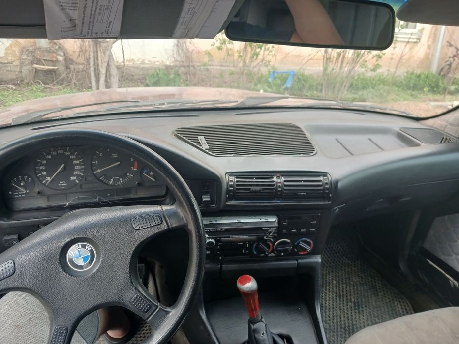 Продаётся Машина