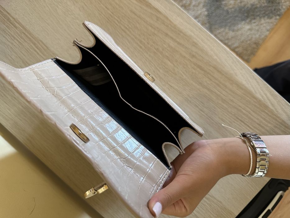 Мини дамска чанта