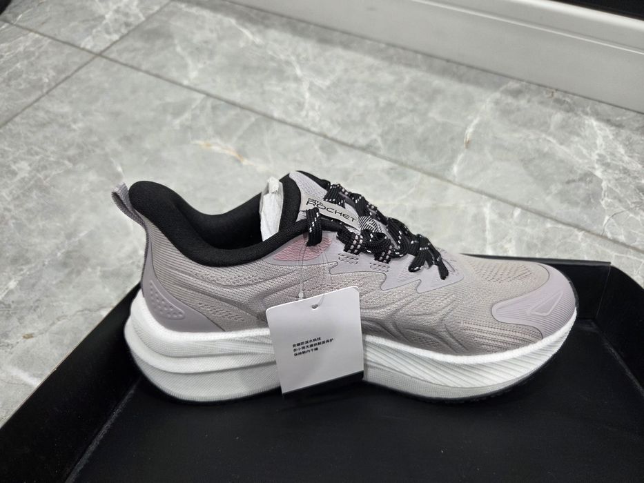 Продам Кроссовки Anta