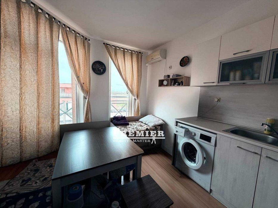 Продава се Двустаен апартамент в к.к. Слънчев бряг - 40 кв.м за 612 €/кв.м - Снимка #1