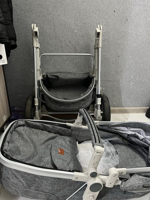 Коляска Everflo.