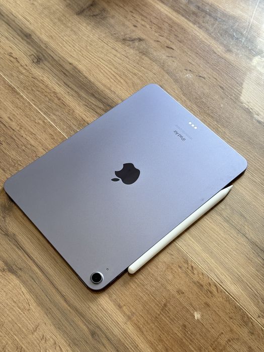iPad Air 5 (2022)