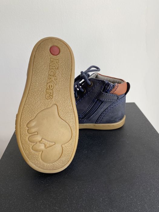 Кожени обувки Kickers