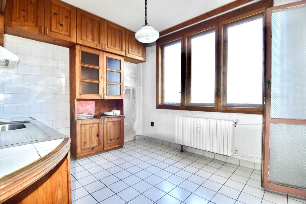 Продава се Тристаен апартамент в Пловдив, Каменица 2 - 89 кв.м за 1618 €/кв.м - Снимка #4