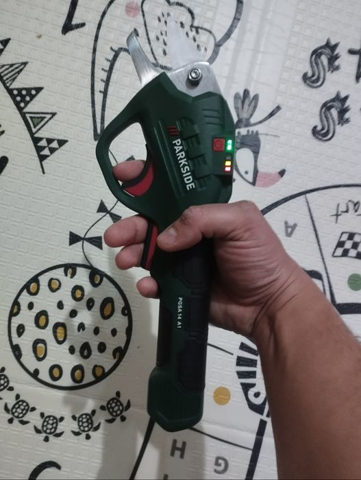 Foarfeca electrica Parkside
