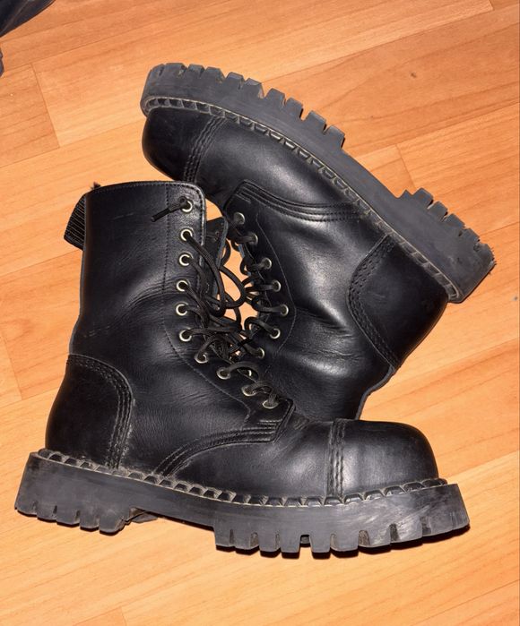 Продам тяжелые ботинки AIRBOX, 44 размер