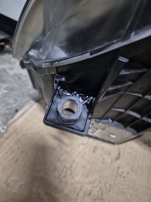 Set Faruri Xenon VW Passat B6 complet echipate. 2005-2010. Volan sting