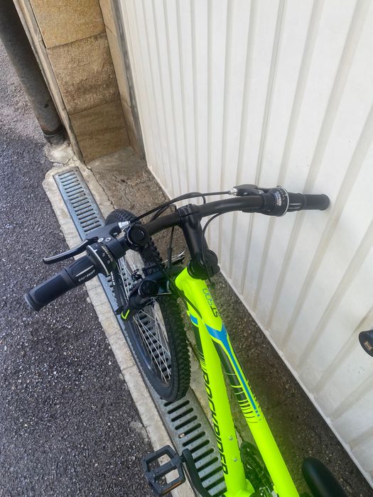 Почти ново юношеско планинско колело Rockrider ST 500 24 инча