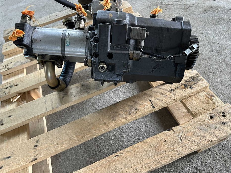 Pompa hidraulica Linde H2X254L pentru Volvo EW140, EW160, EW180