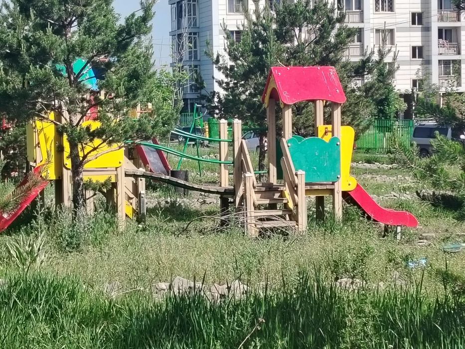 Детская площадка (Маф)