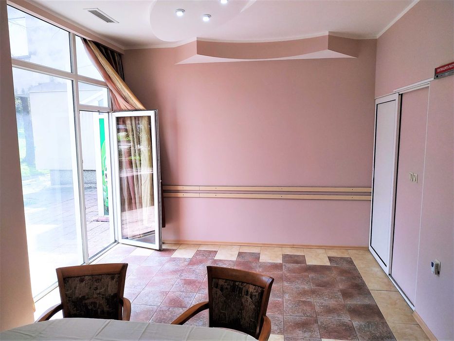 Заведение в Русе 138м2 + 20м2 магазин подарък на морето БЕЗ ПОСРЕДНИК