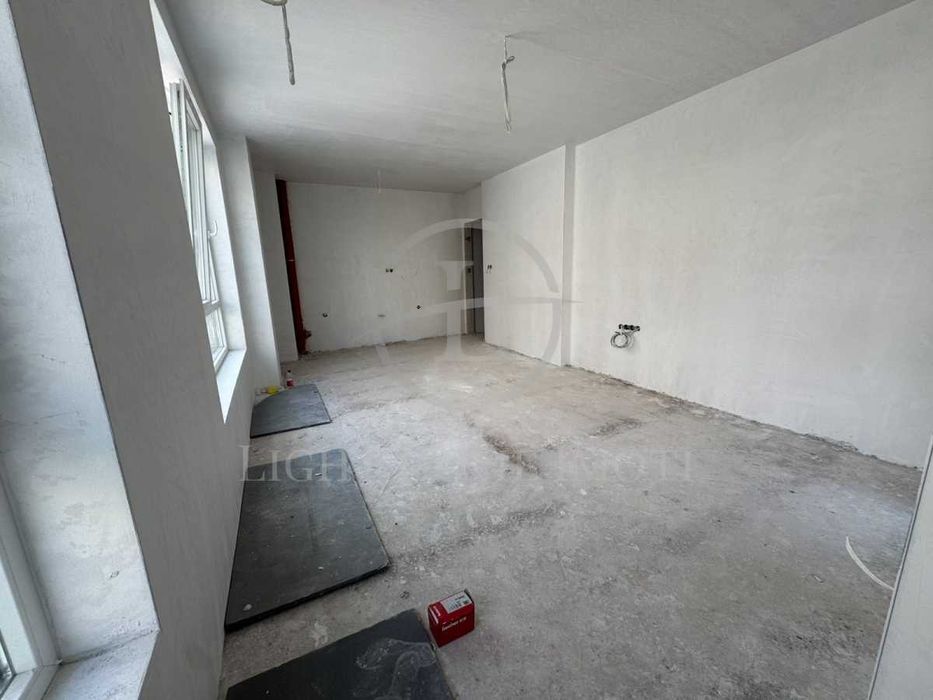 Продава се Тристаен апартамент в Пловдив, Кючук Париж - 97 кв.м за 714 €/кв.м - Снимка #5